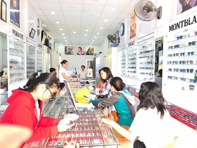 Top 10 cửa hàng mắt kính Thủ Đức chính hãng, giá rẻ