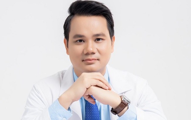 Bác sĩ thẩm mỹ giỏi ở TPHCM – Bác sĩ Lê Quý